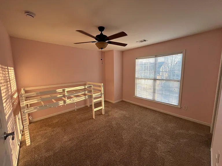 906 Idlewood Dr — Photo 18