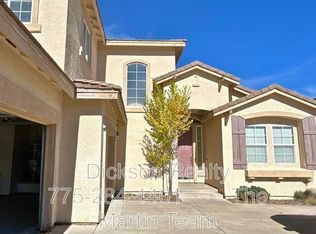 7121 Crest Hill Dr, Reno, NV 89506
