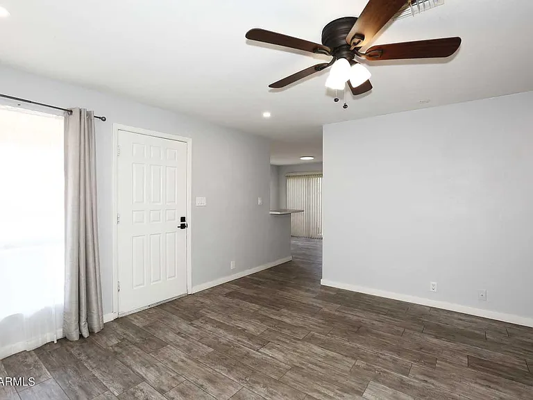 522 W Blackhawk Dr #4 — Photo 15
