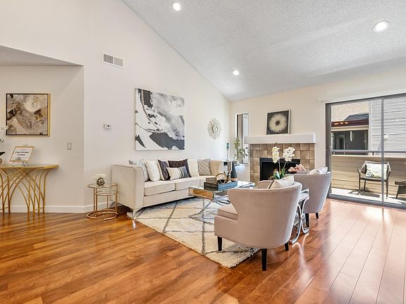 3rd image of 6482 Buena Vista Dr #B