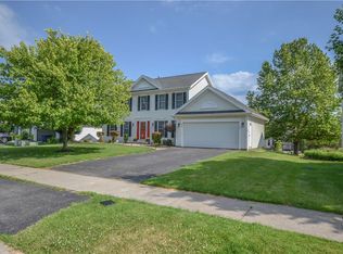 35 Woodworth St, Victor, NY 14564