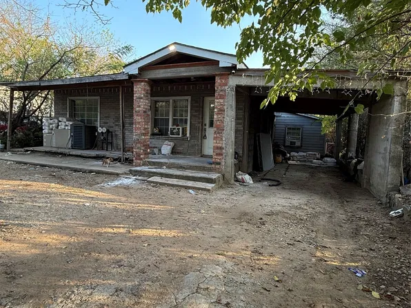 4100 Chickasaw Ave, Fort Worth, TX 76119