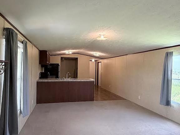 3rd image of 538 Cottletown Rd