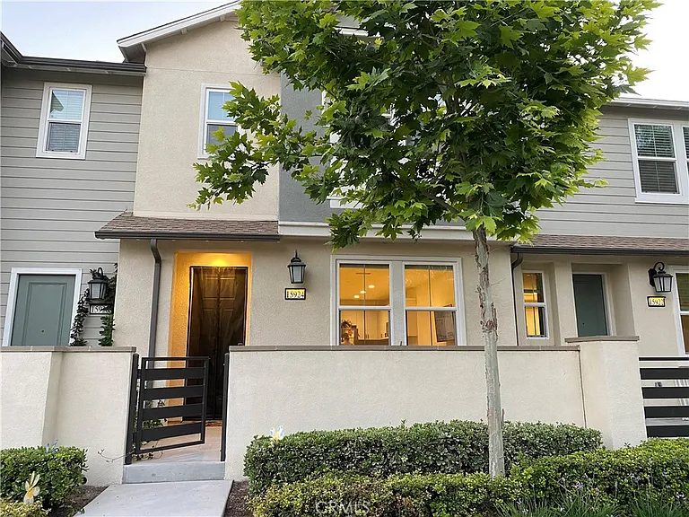 15924 E Preserve Loop — Photo 1