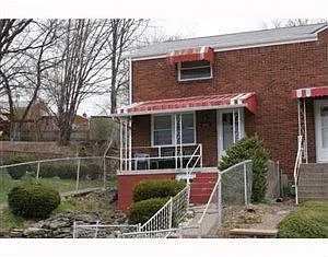 1411 Perri Dr photo 1