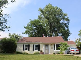3402 Fairlawn Dr, Glenview, IL