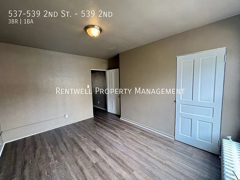 537-539 2nd St #539 2ND — Photo 13