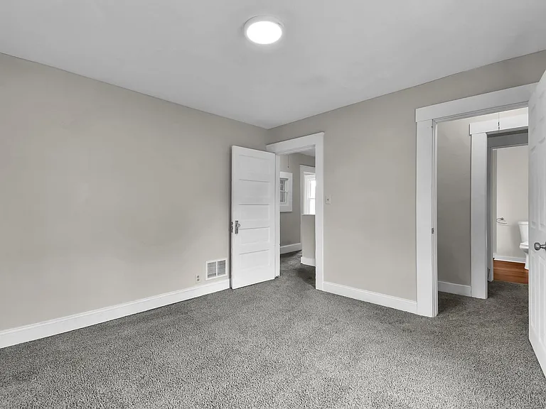 39 Charles St — Photo 20