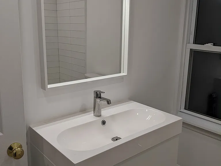 400 McCabe Ave #2 — Photo 4