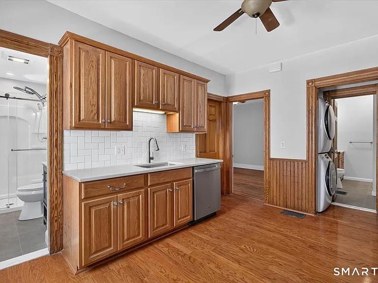 35 Tilton St #1 — Photo 3