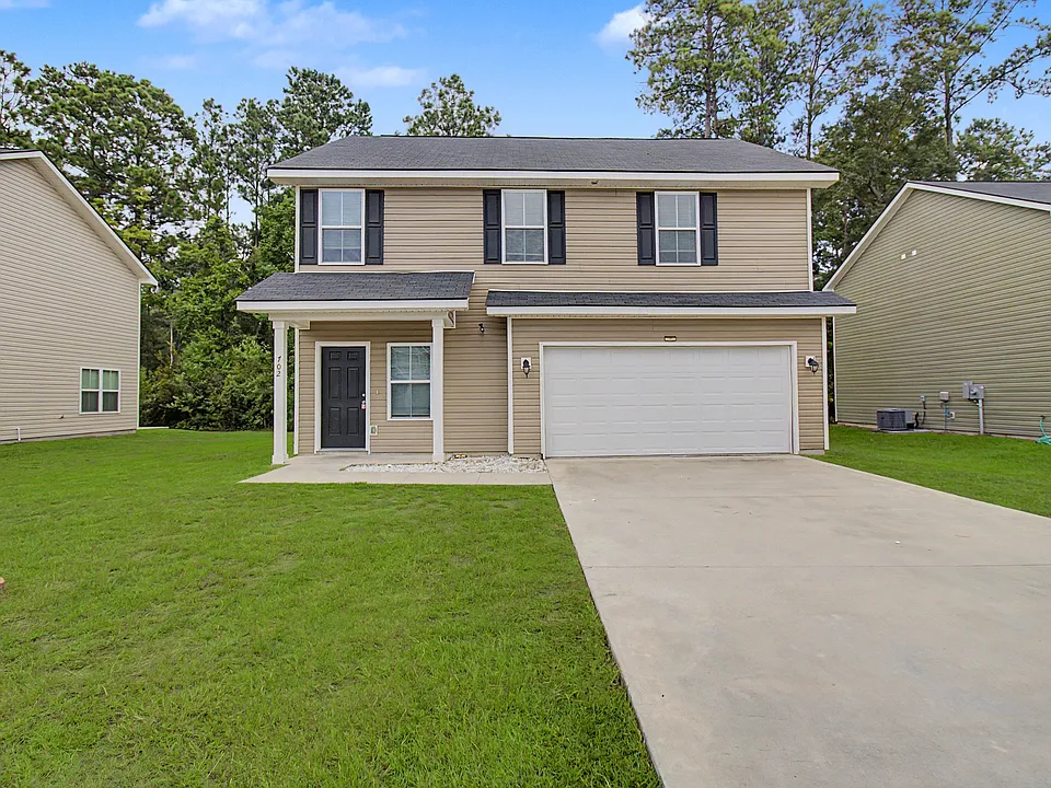 702 Mill Creek Cir