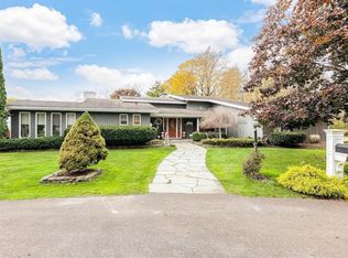 640 Converse Bay Rd, Charlotte, VT 05445