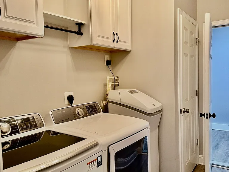 172 Shrewsbury Dr — Photo 17