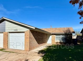 12509 SW 2nd St, Yukon, OK 73099