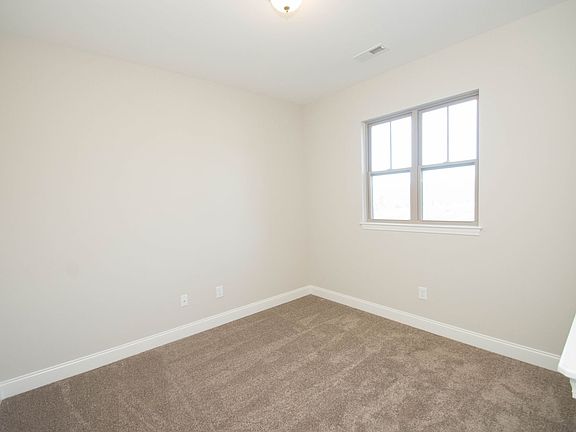 2nd image of 1124 Belle Pond Ave #Ew7