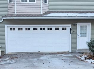 47 Gibbs St, Worcester, MA 01607