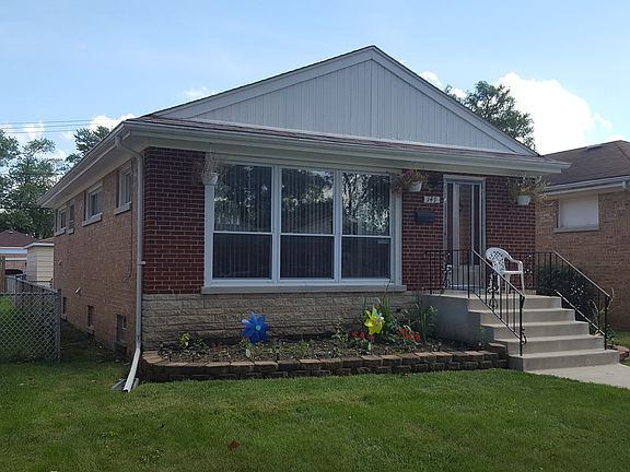 3rd image of 149 Linden Ave