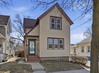 1425 East Russell AVENUE, Milwaukee, WI