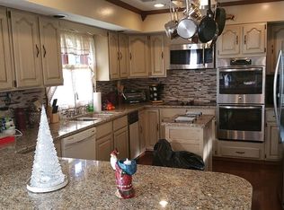 20 Nancy St, Seth, WV 25181