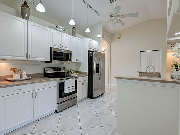 4th image of 6743 NW Mamie Court