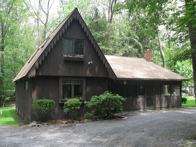 1st image of 142 Pocono Hts