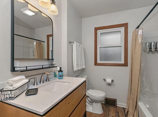 1912 E State St #1914, Rockford, IL 61104