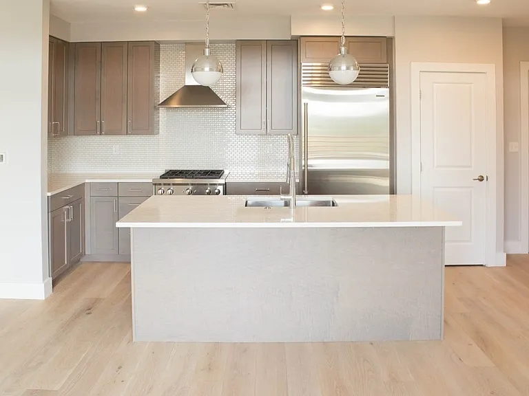 1650 Commonwealth Ave #505 — Photo 4