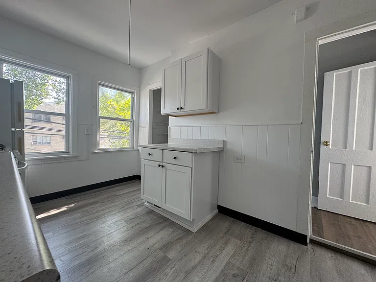 37 Granfield Ave #2 — Photo 3