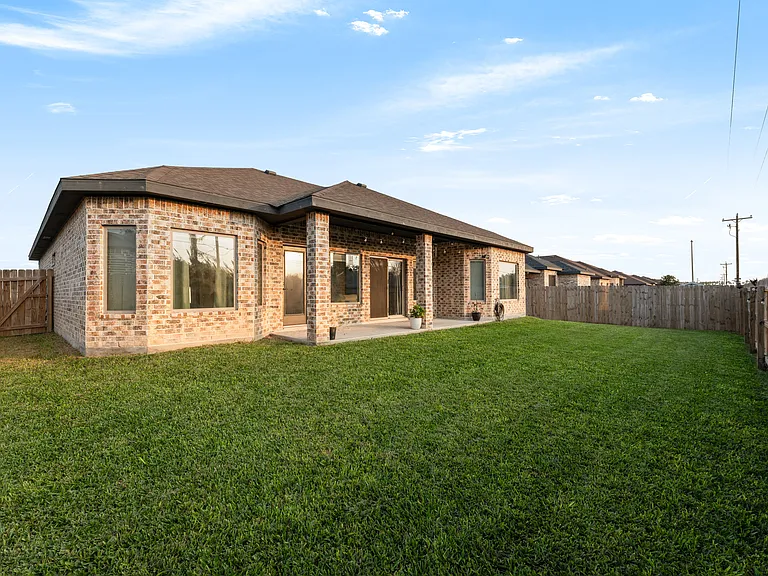 1409 Rio Panuco Ave — Photo 16