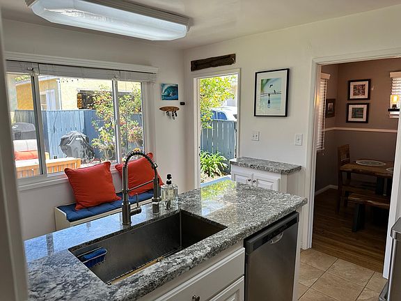5th image of 1036 Opal St