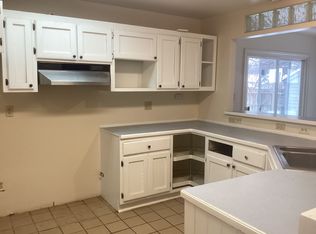 5323 N 68th St, Milwaukee, WI 53218