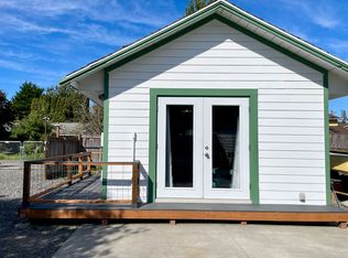 1717 22nd St #1, Bellingham, WA 98225