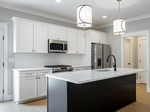 4th image of 5080 Judd Way NW