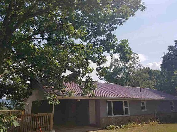 5th image of 4825 Burgess Ln
