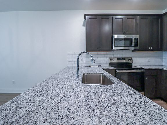 3rd image of 618 Campus St #1