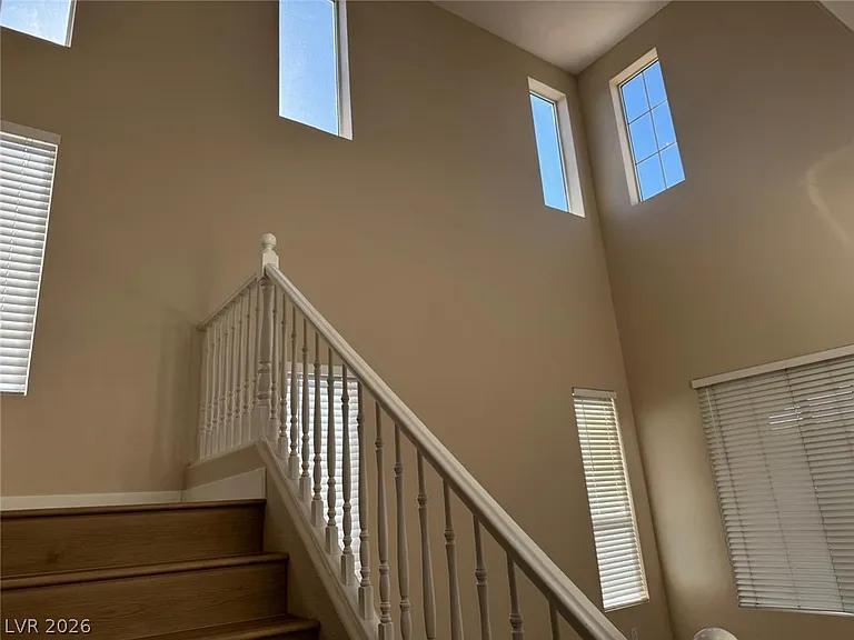 6197 Glimmering Light Ave — Photo 19