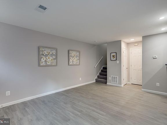 5th image of 7913 San Leandro Pl Suite C