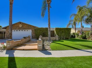 566 E Raymond St, Oak View, CA 93022