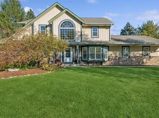 4490 Trillium Ln, Slinger, WI 53086