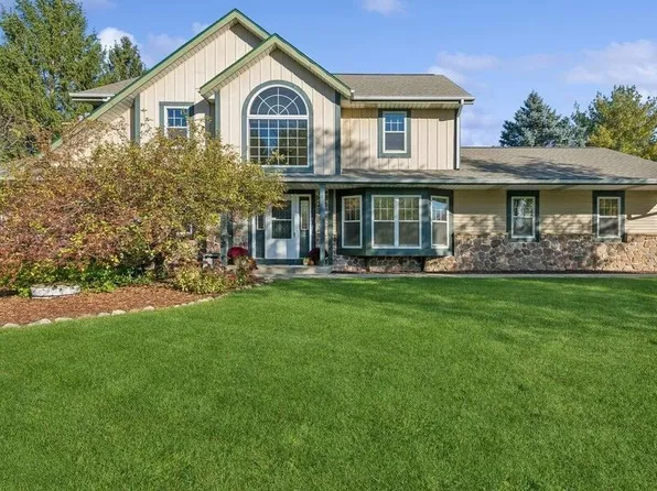 4490 Trillium LANE, Slinger, WI 53086