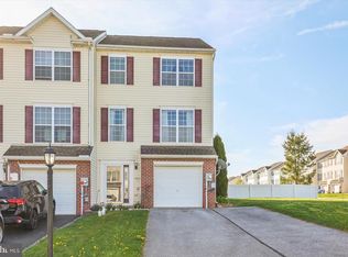 1242 Ledge Dr, York, PA 17408