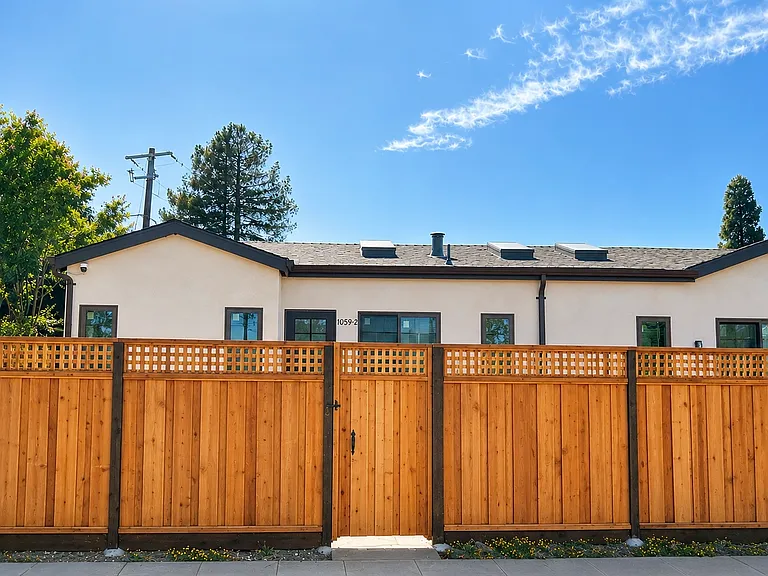 1059 W Riverside Way #2 — Photo 3