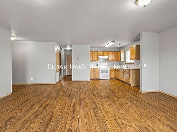 5th image of 283 Erin Pl APT 101