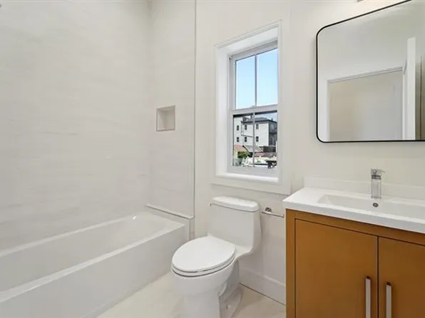 90 East 27th Street image 17 of 43