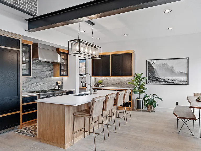 2526 W Rustic Forge St — Photo 9