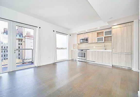 3rd image of 375 W 123rd St #8C