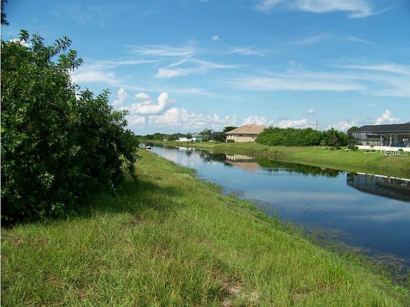Canal lot