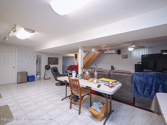 5th image of 32 Peare Pl