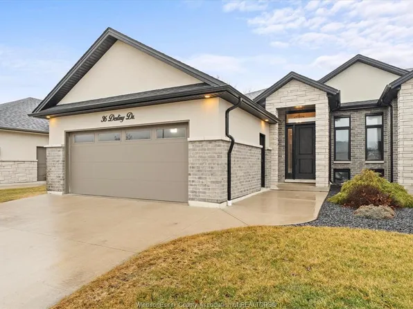 36 Destiny Dr, Leamington, ON N8H 0E1