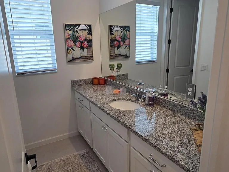 6668 Pointe Of Woods Dr — Photo 35
